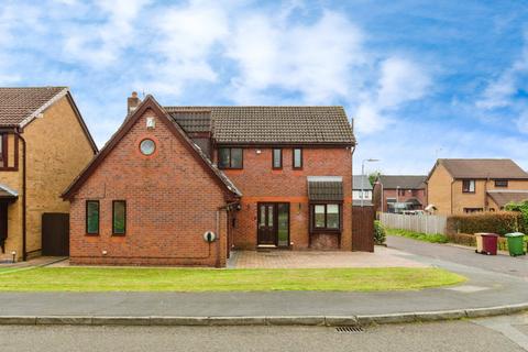 25 Dunham Close, Westhoughton, Bolton, BL5 2RP