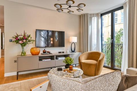 2 bedroom flat for sale, Great Portland Street, Marylebone, London, W1W