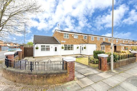 4 bedroom end of terrace house for sale, Silverbrook Road, Liverpool
