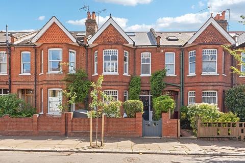 9 Murray Road, London, W5 4XR
