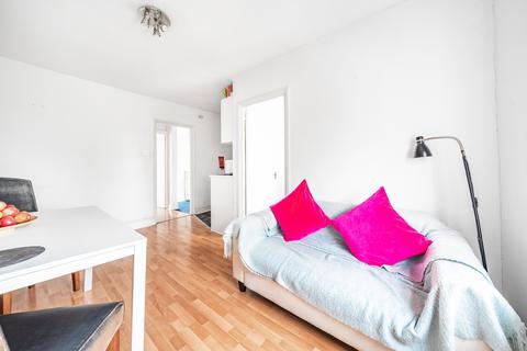 2 bedroom flat to rent, Blackheath Road West Greenwich SE10