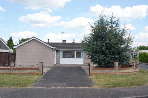 2 bedroom bungalow for sale, Queens Drive, Mildenhall, Bury St. Edmunds, Suffolk, IP28