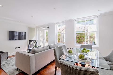 3 bedroom flat to rent, Kensington Gardens Square, Bayswater, W2