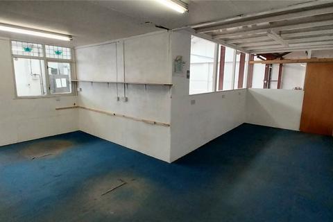 Warehouse to rent, Lisle Avenue, Kidderminster, Worcestershire, DY11