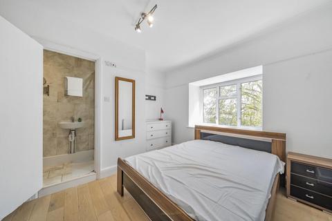 4 bedroom flat for sale, Kings Avenue, Clapham