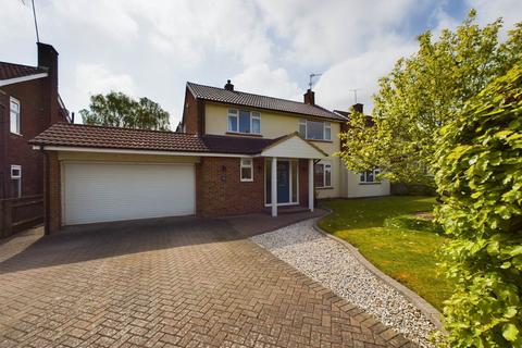 4 bedroom detached house for sale, Northumberland Avenue, Aylesbury HP21