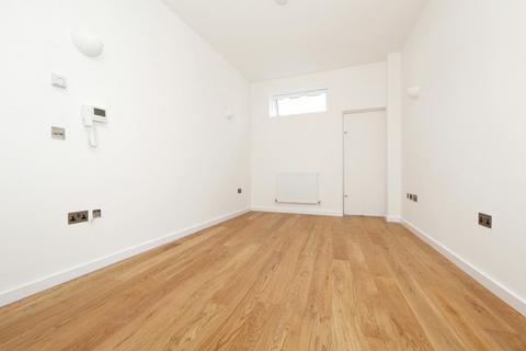 6 Valerio Mews, London, N1 4FB