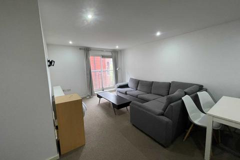 2 bedroom apartment to rent, Ludgate Hill, Manchester M4