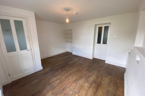 2 bedroom terraced house to rent, Cobden Place, Coedpoeth, LL11