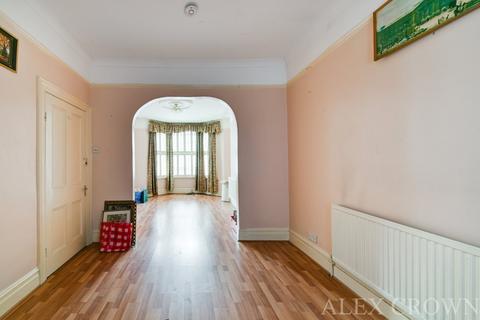 4 bedroom terraced house for sale, Corrance Road, Brixton