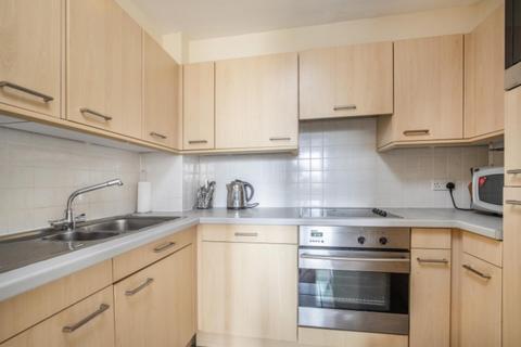 2 bedroom apartment for sale, Consort Rise House, 199-203 Buckingham Palace Road, Belgravia, London, SW1W 9TB