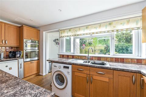 20 Gloucester Close, Petersfield, GU32 3AX