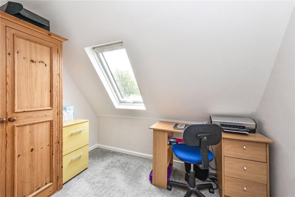 Bedroom/Study