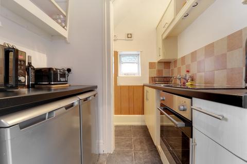 2 bedroom end of terrace house for sale, Luck Lane, Huddersfield, West Yorkshire, HD1