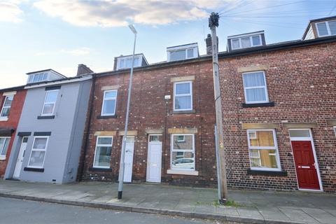 2 bedroom terraced house for sale, Oakley Street, Thorpe, Wakefield, West Yorkshire
