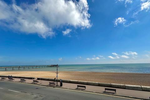 2 bedroom apartment for sale, 2 Prince Of Wales Terrace, Deal, Kent, CT14