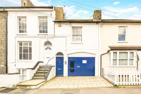 3 bedroom flat for sale, Beulah Road, Walthamstow, London, E17