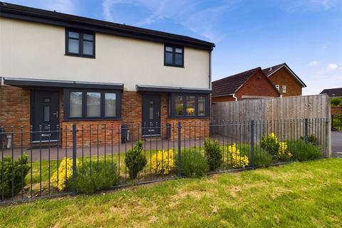 2 bedroom end of terrace house for sale, King Close, Hardwicke, Gloucester, Gloucestershire, GL2