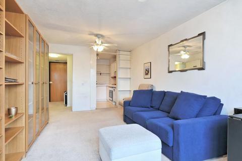 1 bedroom flat to rent, Wapping High Street, Wapping, London, E1W.