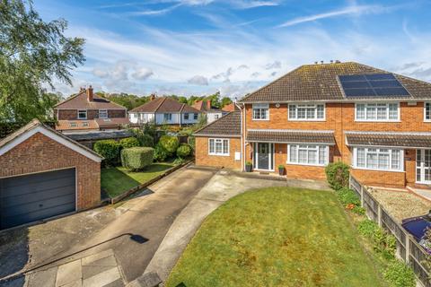 4 bedroom semi-detached house for sale, East End Close, Grimsby, Lincolnshire, DN33