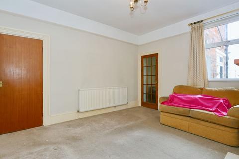 3 bedroom terraced house for sale, 102 London Road, Newcastle-under-Lyme, Staffordshire, ST5 1LZ