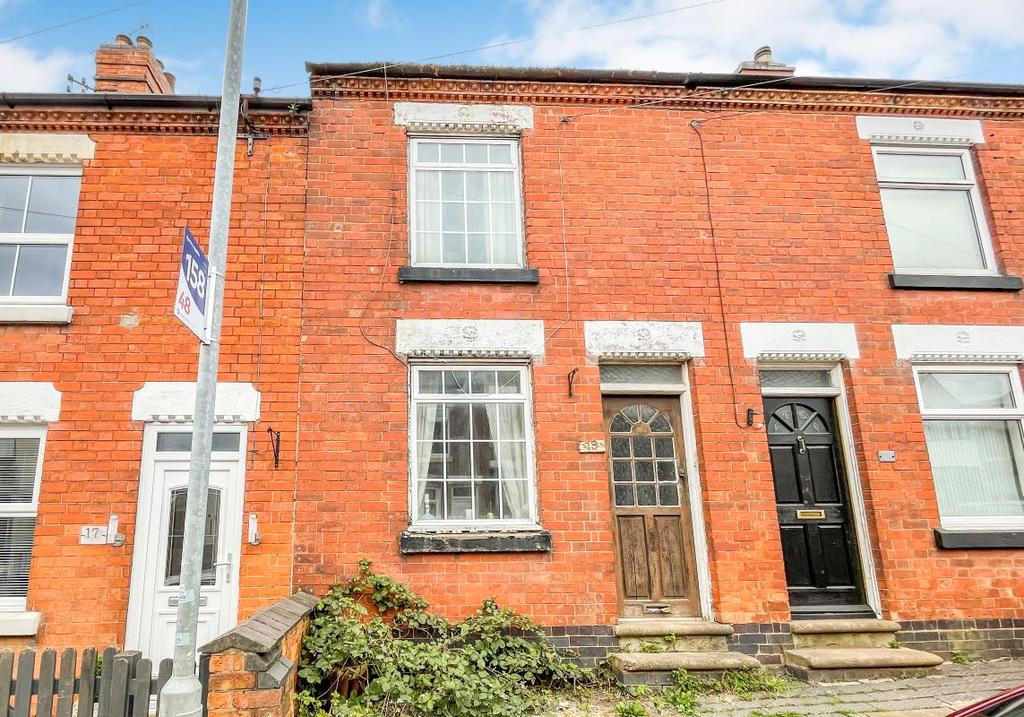 19 Shilton Road, Barwell, Leicester... 2 bed terraced house £65,000