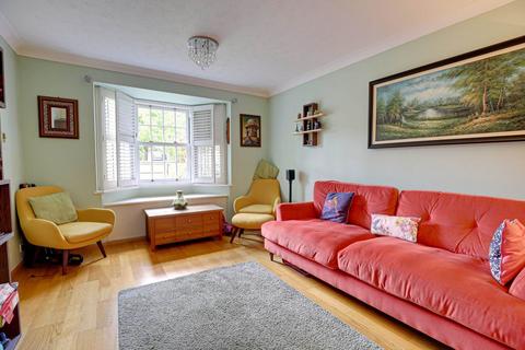 3 bedroom end of terrace house for sale, Grosvenor Road, Caversham