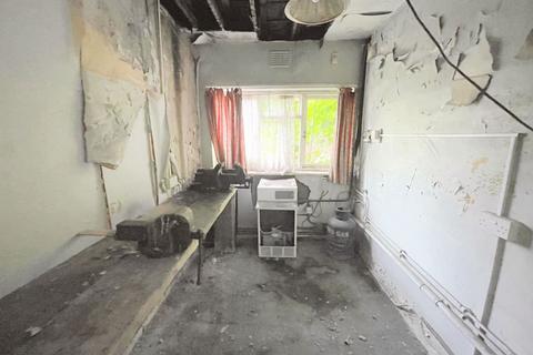6 bedroom end of terrace house for sale, 2-4 Corinthian Avenue, Liverpool, Merseyside, L13 3DP