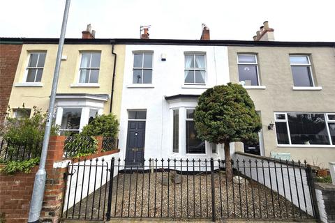 3 bedroom terraced house to rent, Barlow Street, Darlington, DL3
