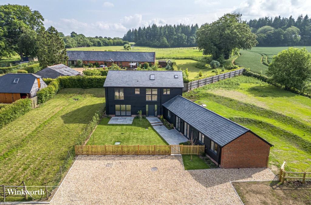 Dummer, Basingstoke, Hampshire, RG23 4 bed detached house for sale £