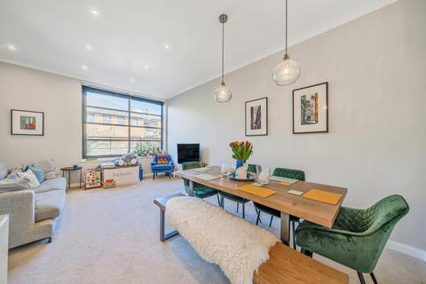 6 Plover Way, London, SE16 7TT