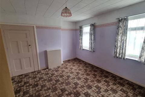 3 bedroom semi-detached house for sale, Hunters Grove, Hayes, Middlesex, UB3