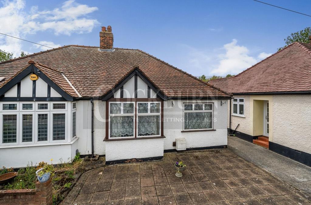 Blanmerle Road, New Eltham, SE9 3 bed semidetached bungalow for sale