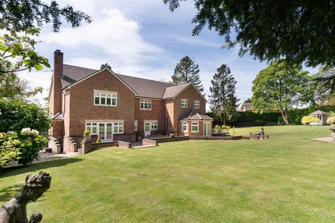 4 bedroom detached house for sale, Plymouth Drive, Barnt Green, B45 8JB