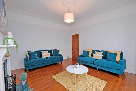 3 bedroom flat for sale, Cromwell Road, The West End, Aberdeen, AB15