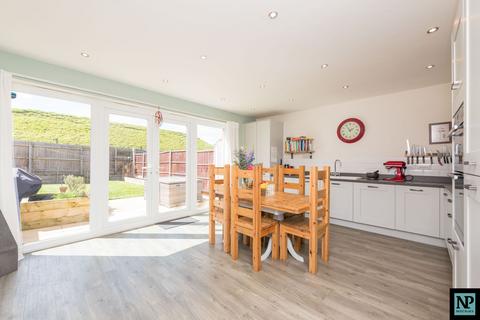 4 bedroom detached house for sale, Barlaston Way, Amington, B77