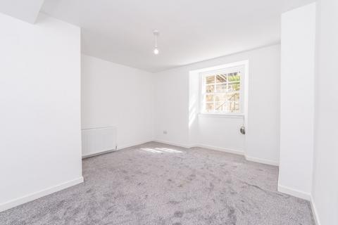 2 bedroom flat to rent, Henderson Row, Stockbridge, Edinburgh, EH3