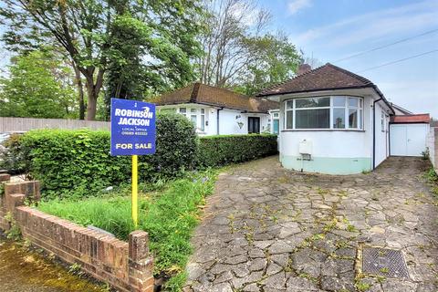 3 bedroom bungalow for sale, Melrose Crescent, South Orpington, Kent, BR6
