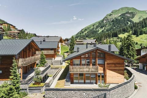 4 bedroom house, Chalet Sapin, Lech Am Arlberg, Austria