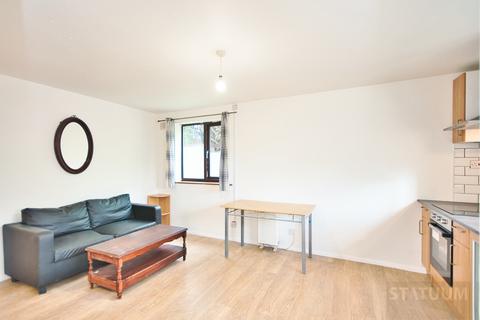 3 bedroom apartment to rent, Abbey Lane, Stratford, London, E15