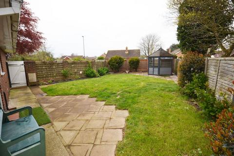 3 bedroom detached bungalow for sale, Newhall Close, Aldwick, Bognor Regis