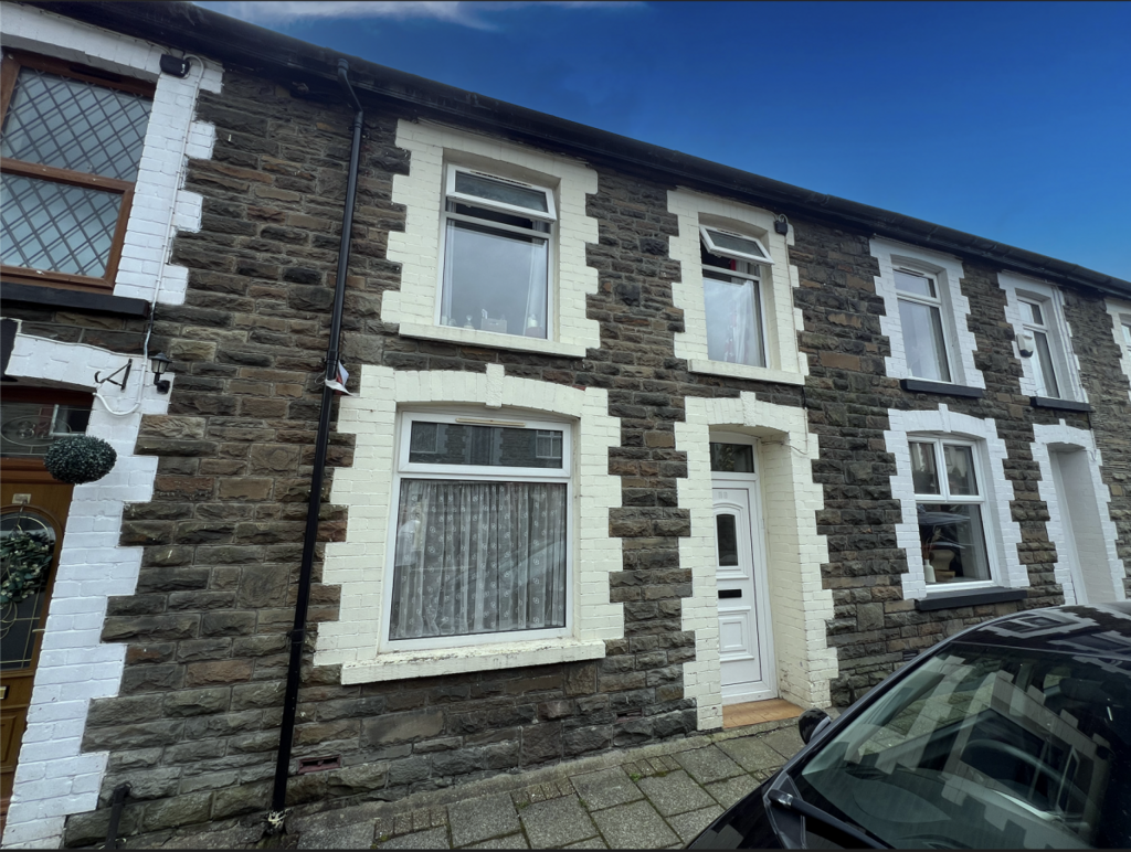 Kenry Street Ynyswen Treorchy 3 bed terraced house for sale £105,000