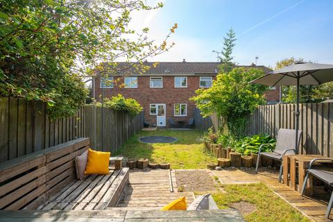 117 Broadgate Close, Northrepps, Cromer, NR27 0LR