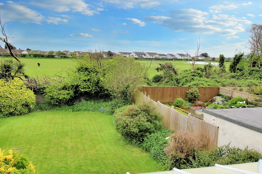 FULMAR ROAD, PORTHCAWL, CF36 3PW 3 bed detached house for sale £369,000