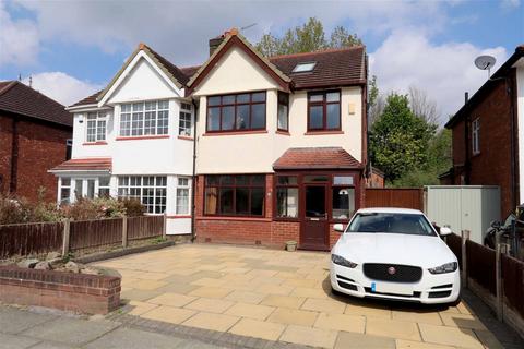 4 bedroom semi-detached house for sale, Balmoral Drive, Southport PR9