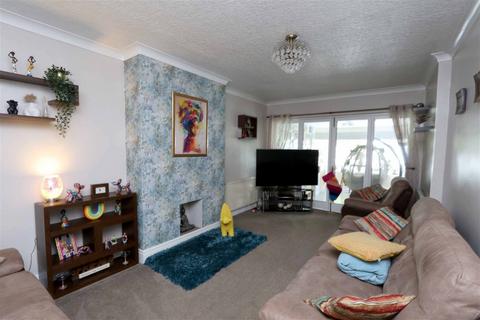 4 bedroom semi-detached house for sale, Balmoral Drive, Southport PR9