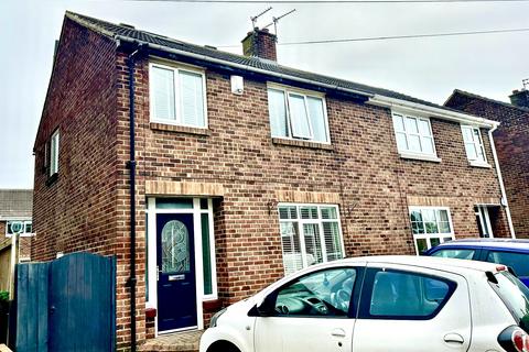 3 bedroom semi-detached house to rent, Farrow Drive, Whitburn SR6