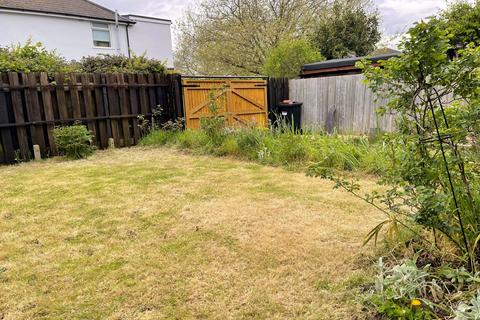 2 Admirals Close, Fawley, Southampton, SO45 1FQ