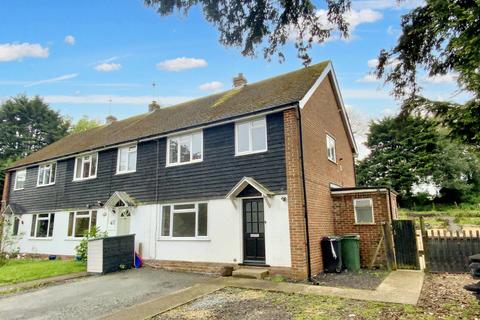 3 bedroom end of terrace house to rent, Boxley Road, Boxley ME14