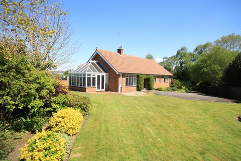 3 bedroom detached bungalow for sale, Halloughton NG25